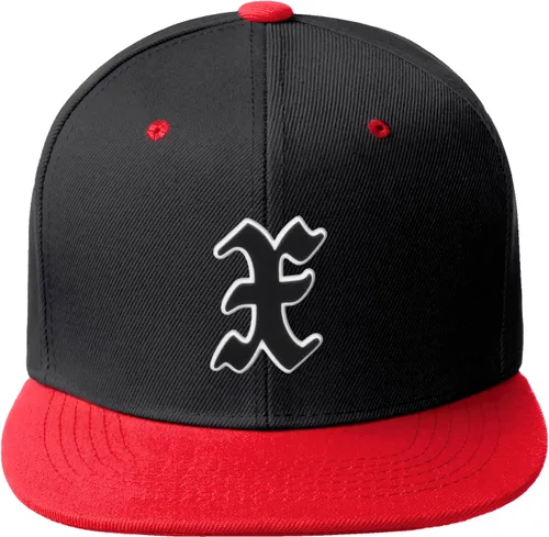 Vista 866 de Daxton Gorra clásica con visera de billete plano con letras del alfabeto inglés antiguo de la A a la Z