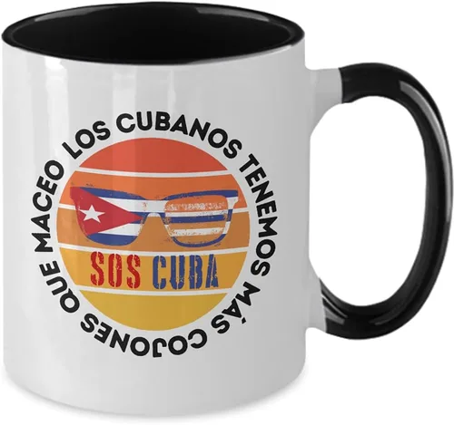 Vista 2 de Cojones Cubanos - Soy Cuba - Cafecito de Cuba taza de café