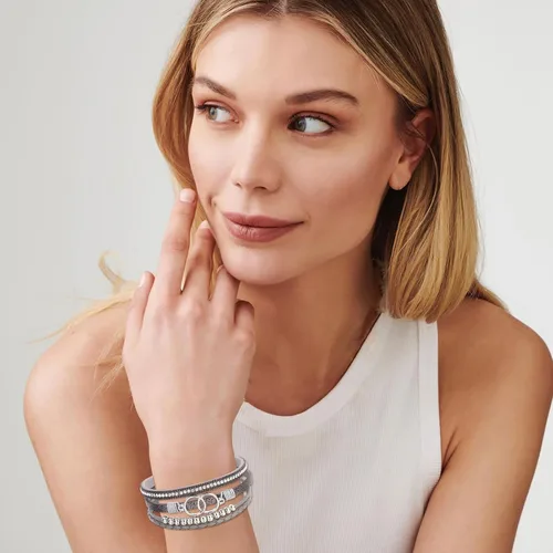 Vista 4 de Long tiantian Pulseras de cuero boho para mujer, lindas pulseras apilables de verano con corazón para mujer, regalos de moda 2024