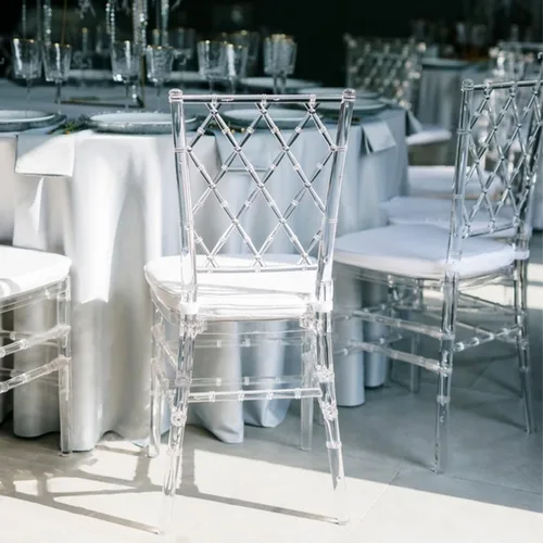 Vista 2 de Juego de 4 sillas de comedor transparentes, modernas sillas de boda de 16.1 pulgadas de ancho para adultos, silla fantasma de cristal, sillas