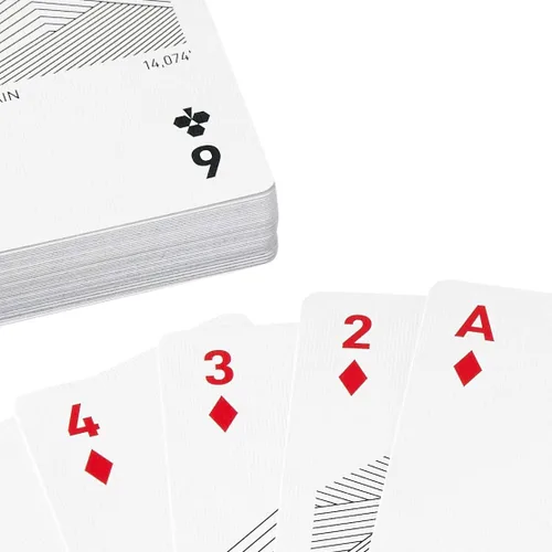 Vista 7 de Stellar Factory Peak: Cartas de jugar de la Montaña