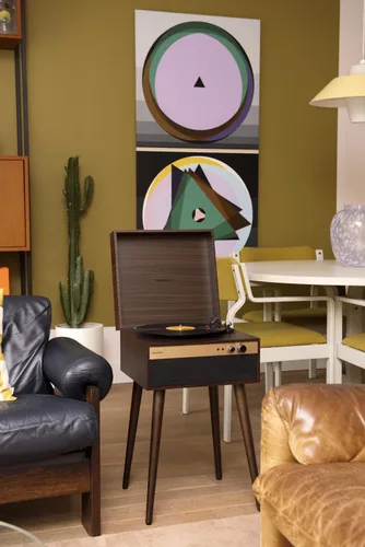 Vista 6 de Crosley CR6236A-WA Jasper Tocadiscos, Nuez Tocadiscos de 3 velocidades, entrada y salida Bluetooth, altavoces estéreo integrados de rango