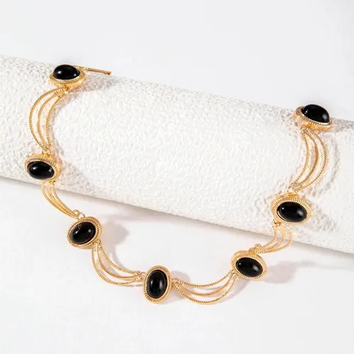 Vista 3 de Gargantilla de elipse de la época medieval vintage, collar ovalado geométrico dorado para mujer, regalo