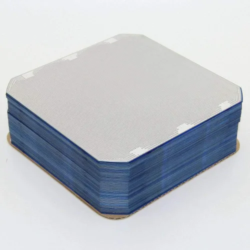 Vista 3 de Sunpower Nueva célula solar flexible mono oblea solar células monocristalinas tabbing para el panel solar DIY alta eficiencia 3.4W C60 5x5 embalaje