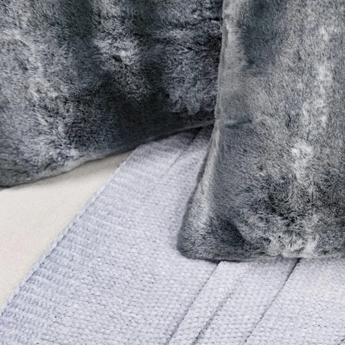 Vista 4 de Home Soft Things Tip Printing - Juego de 2 fundas de almohada de piel sintética ligera de 20 x 20 pulgadas, color gris Arusha, fundas de almohada