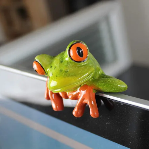 Vista 2 de 2 piezas de decoración de ranas de resina, adorable y divertida figura de rana 3D, regalo creativo de figura de animal, escritorio de oficina