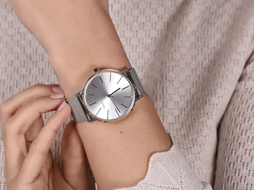 Vista 5 de Armani Exchange - Reloj de cuarzo de acero inoxidable para mujer con correa de cuero