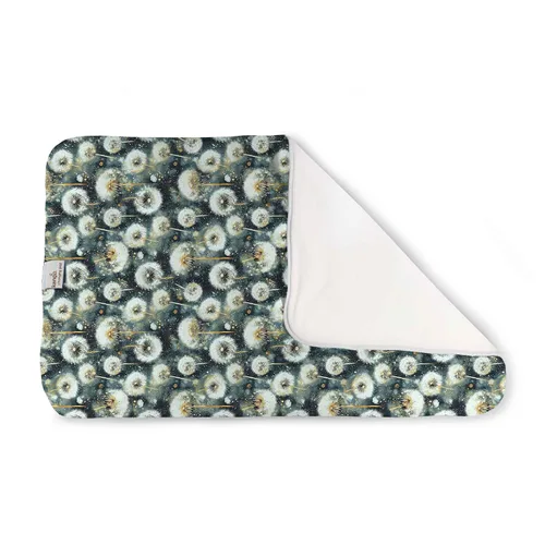 Vista 17 de Kanga Care Reusable Absorbent & Waterproof Changing Pad 24" x 15" - Aspenglow