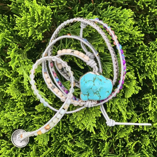 Vista 3 de Ygline Pulsera bohemia hecha a mano, con piedra de cristal, envolvente, de cuero, para mujer