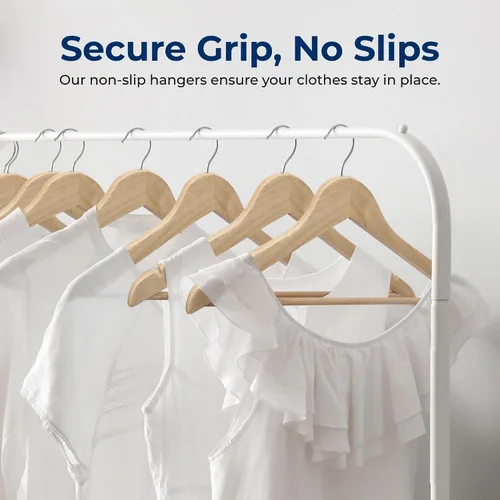 Vista 3 de SereneLife Perchas de madera maciza, paquete mega, 60 perchas para ropa, juego de perchas resistentes con gancho giratorio cromado de 360 grados
