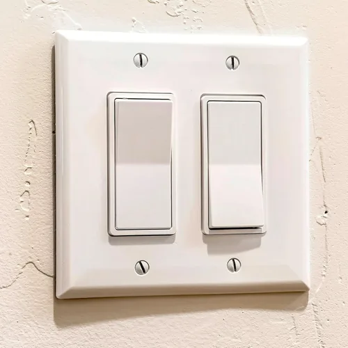 Vista 2 de Placas de pared de 2 bandas, cubierta de interruptor de doble luz (4.53 x 4.57 pulgadas, paquete de 20)
