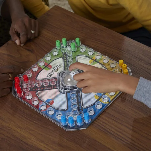 Vista 4 de Hasbro Juego de mesa de problemas de juego para niños de 5 años y más, 2-4 jugadores