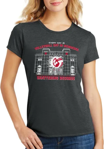 Vista 42 de CornBorn Elige tu diseño: camisetas prémium de voleibol de Nebraska para mujer