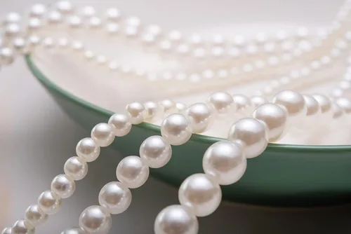 Vista 6 de Collar de perlas para hombre, collar de perlas redondas blancas, gargantilla de perlas, joyería de moda, regalo de joyería de moda, hecho a mano