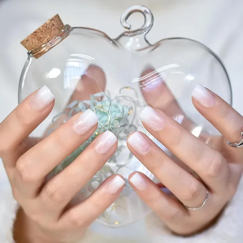 Vista 10 de ELEVENAIL Uñas de Navidad con caja de regalo de dibujos animados de diamantes de imitación 3D, ciervo, árbol rojo, uñas postizas medianas largas