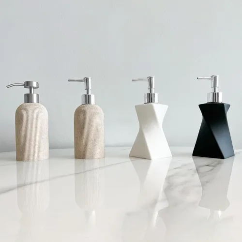 Vista 9 de Dispensador de jabón blanco moderno con bomba plateada para baño y cocina, estilo de arte contemporáneo, acabado mate, a prueba de óxido, 8.5 onzas