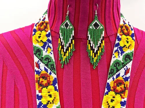 Vista 8 de Collar largo con cuentas de estilo tribal nativo para mujer, hecho a mano