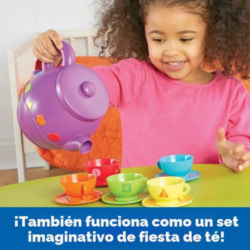 Vista 4 de Learning Resources Set de té con formas de servir