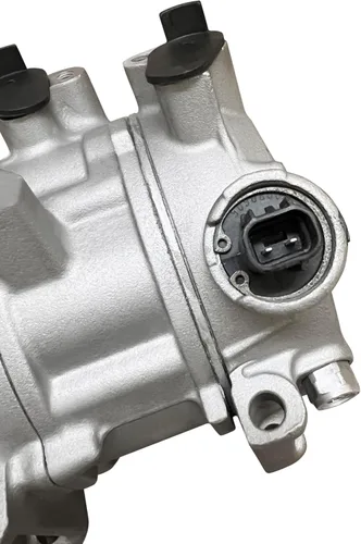 Vista 7 de Compresor de CA RYC y embrague A/C AEG341 (polea de 7 ranuras)