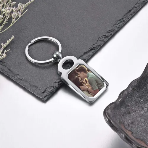 Vista 2 de Personalized Master Llavero personalizado con foto de color personalizado, llavero de aleación, regalos conmemorativos para amantes de la familia