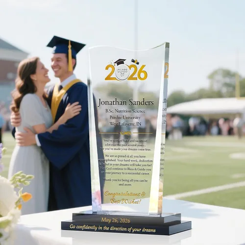 Vista 2 de Placa de graduación de cristal personalizada para la clase de 2026, regalo grabado personalizado de padres a hijo o hija, recuerdo de graduado