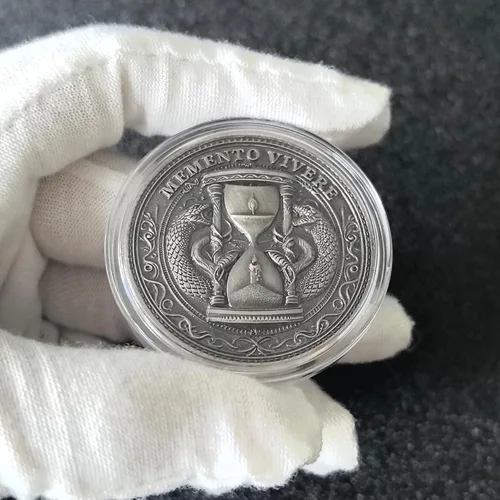 Vista 2 de Memento Mori & Vivere Moneda de Desafío - Símbolos Duales de la Transitoriedad y Vitalidad de la Vida - Regalo Estoico Inspiracional (Paquete de 10)
