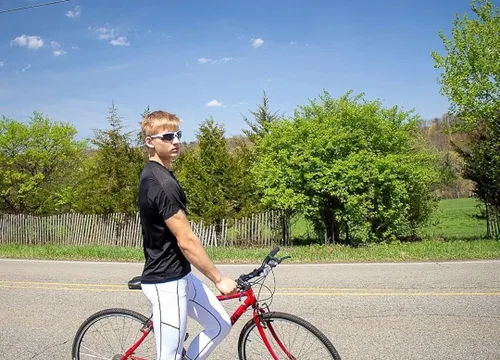 Vista 7 de AUCIP Gafas de sol deportivas polarizadas para hombres y mujeres marco TR90 para jóvenes béisbol pesca correr golf motocicleta gafas