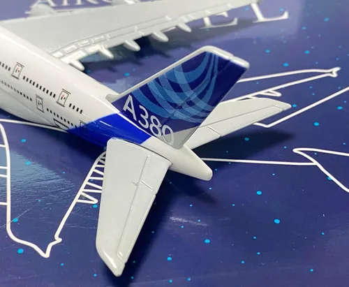 Vista 5 de 1/400 OriginalA380 Airbus A380 Diecast Modelo de Avión Decoración Regalo 16CM Aviones Coleccionables