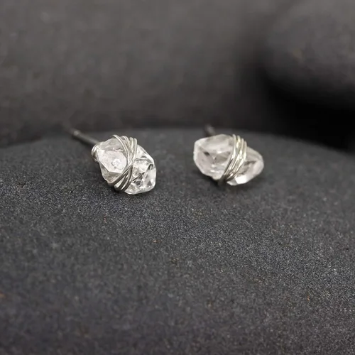 Vista 7 de Herkimer Diamond Stud Earrings in solid 14K, Sterling Silver, Gold Fill, or Rose Gold Fill by Lotus Stone Jewelry