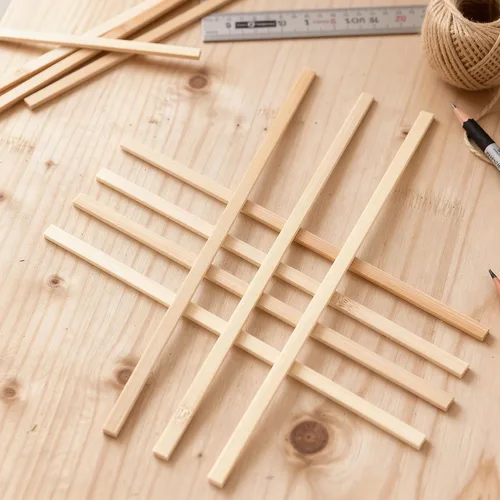 Vista 6 de 100 palos de madera para manualidades, palos largos de bambú natural, varillas cuadradas de madera sin terminar, tiras de madera largas