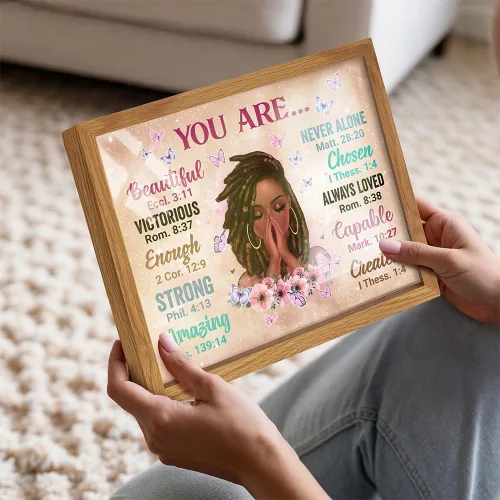 Vista 3 de Arte de Pared Afroamericano ENMARCADO - Regalos Cristianos para Mujeres, Mujeres Afroamericanas - Arte Negro de Inspiración - Escritura Espiritual