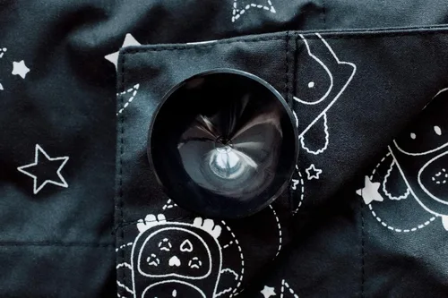 Vista 2 de Tommee Tippee Sleeptime - Persiana opaca portátil de viaje para bebé, tamaño mediano (paquete de 2)