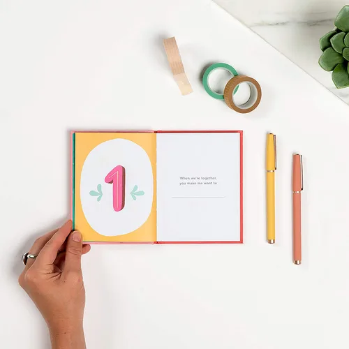 Vista 11 de Em & Friends About You Fill in the Love Book Tapa dura – 1 Enero 2019