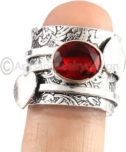 Vista 2 de Handmade Garnet Spinner Ring, 925 Sterling Silver Fidget Band for Women, Heart Design Gemstone Ring, Natural Garnet Jewelry, Statement Spin Ring