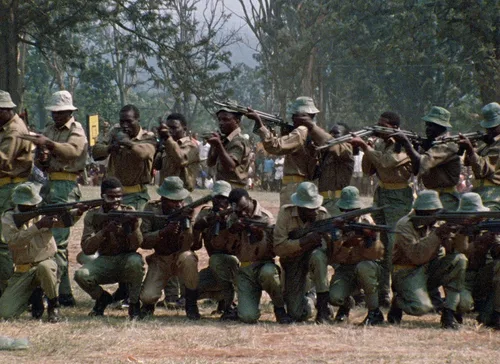 Vista 3 de General Idi Amin Dada A Self-Portrait (The Criterion Collection) Blu-ray