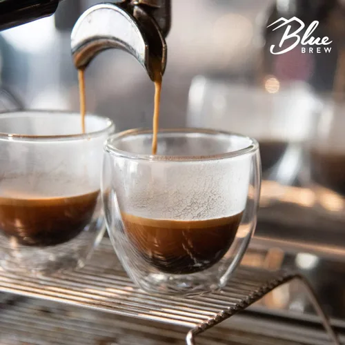Vista 4 de BLUE BREW Vasos Expresso Shots de 2.5 onzas, vasos de café de vidrio aislado de doble pared, juego de 2, vasos de café aptos para microondas