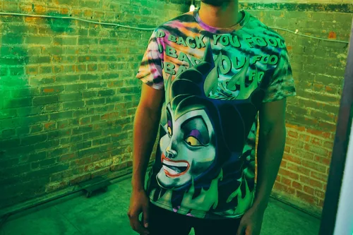 Vista 5 de Disney Villains x Heidi Klum Evil Queen Scream - Camiseta