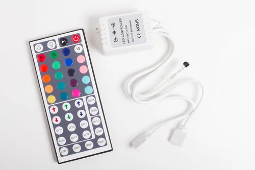 Vista 4 de Controlador remoto IR 44 teclas RGB 2 puerto controlador de salida para 5050 3528 LED módulo de tira de luz