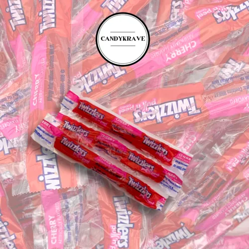 Vista 3 de Twizzlers Pull N Peel - Sabor a cereza – 75 piezas – Caramelo de cereza estilo regaliz rojo envuelto individualmente – Masticable y delicioso