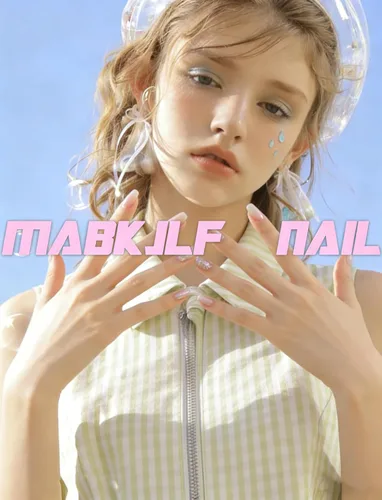 Vista 7 de Uñas postizas cortas cuadradas MABKJLF, uñas francesas falsas con gradiente, uñas de cobertura completa, flores blancas, uñas falsas con diseños