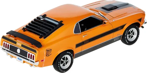 Vista 2 de Maisto 1:18 Edición Especial 1970 Ford Mustang Mach 1, Naranja, Escala 1:18