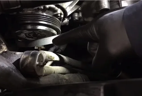 Vista 3 de 3458 Herramienta de instalación de correa de A/C compatible con motores BMW V8 N62 Diseñado para cinturones elásticos BMW N62 V8. Instala