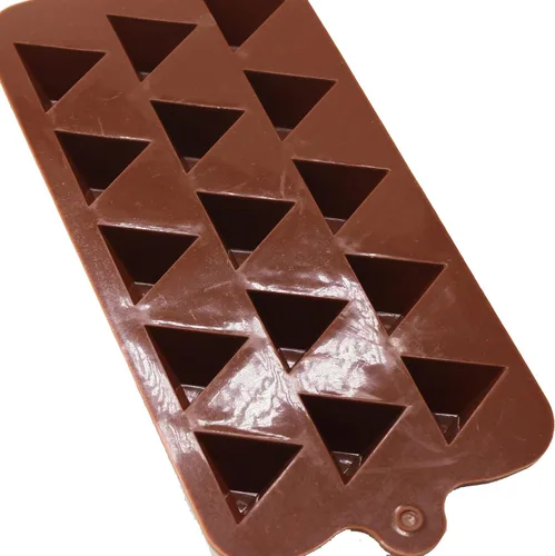 Vista 4 de X-Haibei Mini molde de silicona piramidal – 15 cavidades para cubitos de hielo, trufas, chocolate, dulces, jabón, moldes de resina, bandeja flexible