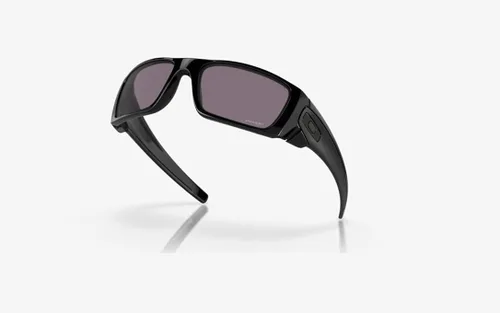 Vista 6 de Oakley Fuel Cell Gafas de sol negro pulido con lente gris Prizm