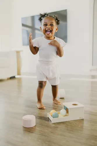 Vista 5 de Gerber Conjunto de body y pantalones cortos para bebé niña