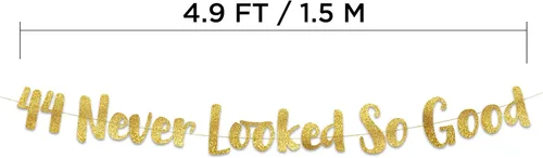 Vista 4 de Cartel dorado con purpurina preencordada del número 44 «Never Looked So Good» – Decoraciones de cumpleaños 44 y aniversario para hombres y mujeres