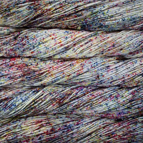 Vista 21 de Malabrigo Hilo teñido a mano Arroyo (005 - Aniversario)