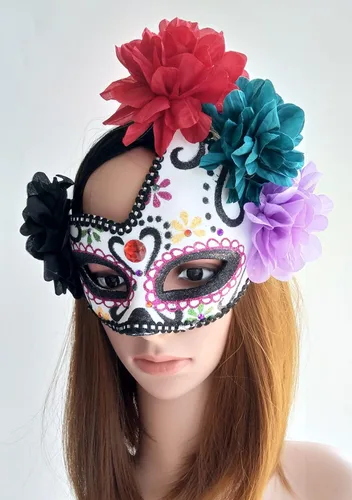 Vista 2 de Máscara mexicana del día de los muertos, calavera de azúcar, máscara para mujer