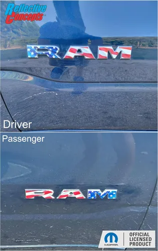 Vista 6 de Reflective Concepts 2019-2026 Adhesivos de calcomanías para emblemas de puerta RAM - (Color: Bandera Americana)
