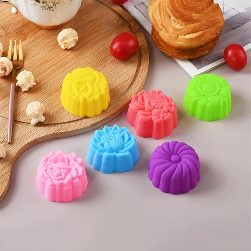 Vista 4 de 36 PCS Moldes para Hornear en Forma de Flor de Silicona Grado Alimenticio Antiadherente Mini Bandejas para Cupcakes, Pudines, Chocolates